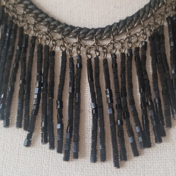 ⚜ Black Fringes Statement Necklace ⚜ - Picture 9 of 9